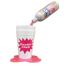 Load image into Gallery viewer, Exotic Club Pour Up Cup Display